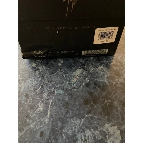 Giuseppe Zanotti Navy Loafers with Gold Anchor Detail - Picture 8 of 10